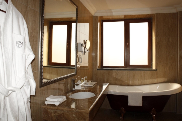 Paris Hotel Yerevan